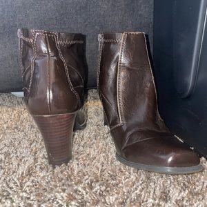 Franco Sarto brown faux leather heels.